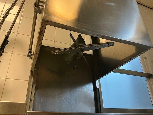 Electrolux - korvenvaatwasmachine - afbeelding 4 van  6