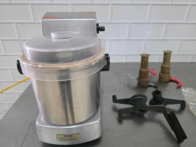 Electrolux - ksse - rvs keukenmachine - afbeelding 1 van  9