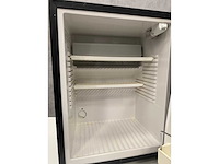 Electrolux - minibar zwart - afbeelding 8 van  9