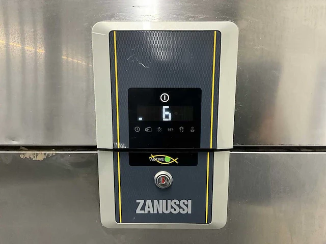 Electrolux - npt71ff6 - mobiele vrieskast - afbeelding 3 van  8