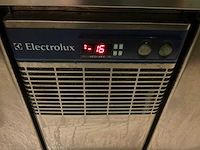 Electrolux - rcdf2m20 - vrieswerkbank - afbeelding 3 van  5