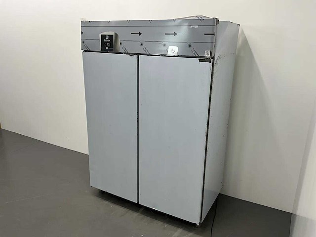 Electrolux - re4142ff - vrieskast (2024) - afbeelding 1 van  11
