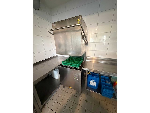 Electrolux - rvs korven vaatwasmachine met aan- en afvoertafel - afbeelding 6 van  10