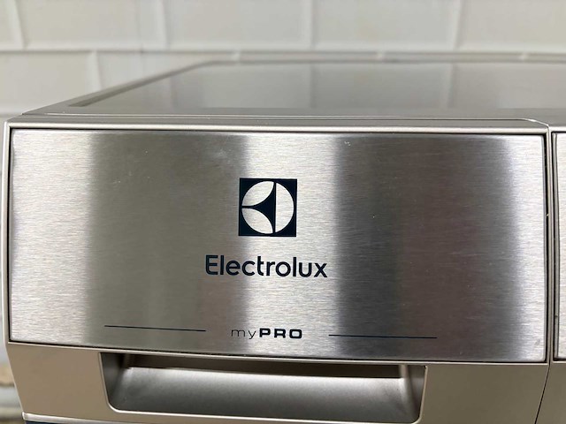 Electrolux - tc12hwbhw my pro - condensdroger - afbeelding 3 van  8