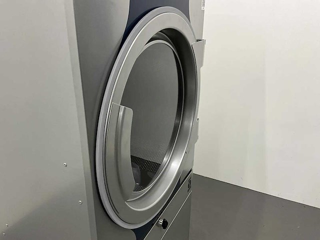 Electrolux - td6-16 - professionele wasdroger - afbeelding 2 van  8