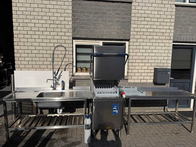 Electrolux - wash safe - korvenvaatwasmachine - afbeelding 2 van  8
