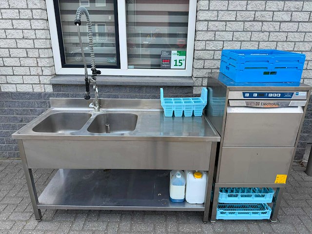 Electrolux - wash safe - korvenvaatwasmachine - afbeelding 1 van  4
