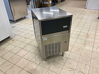 Electrolux 730533 crushed ijsmachine - afbeelding 1 van  9