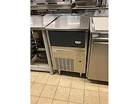 Electrolux 730533 crushed ijsmachine - afbeelding 2 van  9