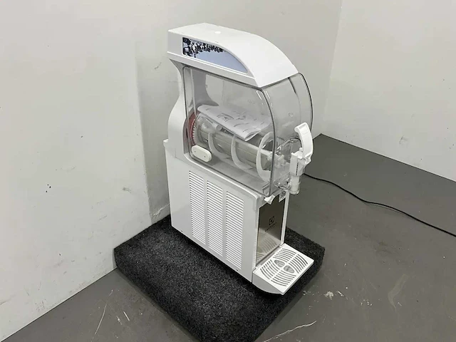 Electrolux (by spm drink systems) - ipr01er290 - slush- en granitamachine (2024) - afbeelding 3 van  7