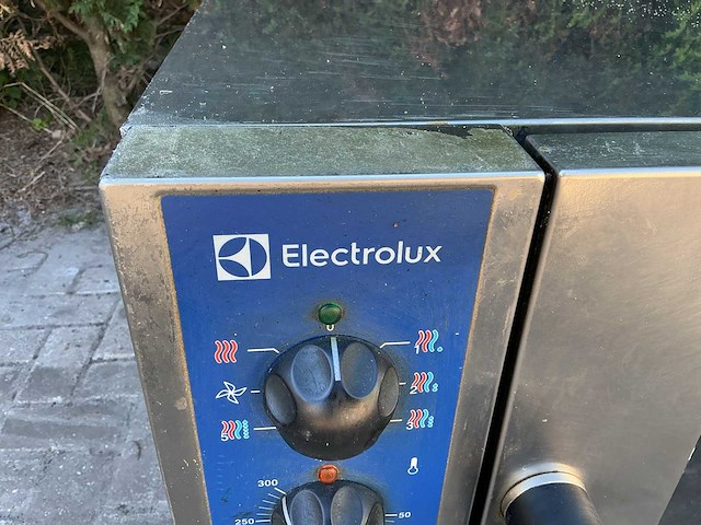 Electrolux conventionele oven - afbeelding 2 van  8