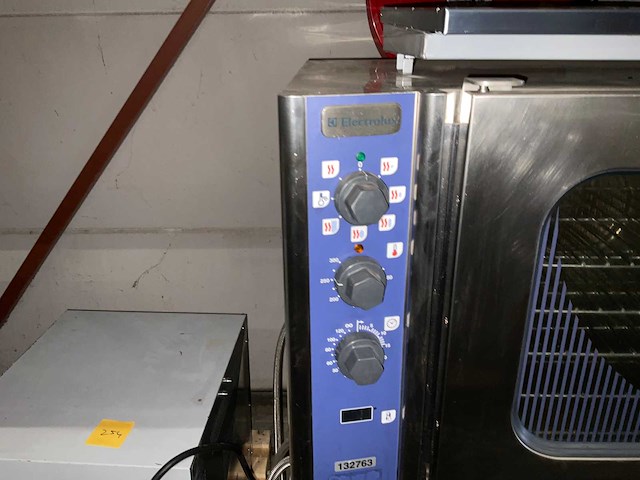 Electrolux ecf/e 6-0 convectie oven - afbeelding 5 van  10