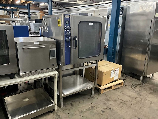 Electrolux ecfe101-0 combisteamer - afbeelding 1 van  6