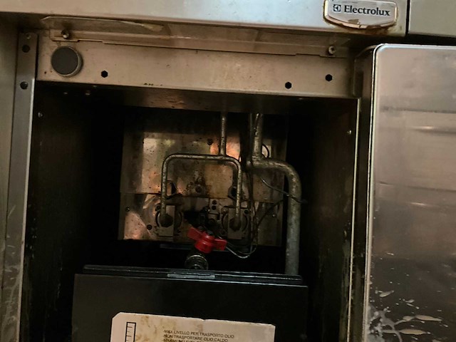 Electrolux gas friteuse en au-bain-marie - afbeelding 13 van  13