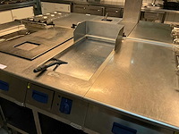 Electrolux gasfriteuse en elektrische bakplaat - afbeelding 6 van  12