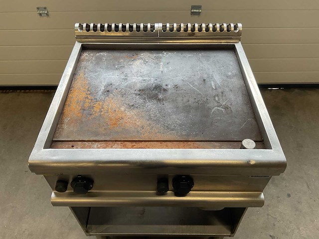 Electrolux rrv/g2fl gasgestookte bakplaat - afbeelding 2 van  5