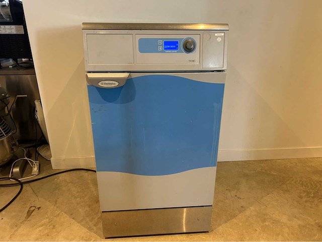 Electrolux t4190 wasdroger professional - afbeelding 2 van  5