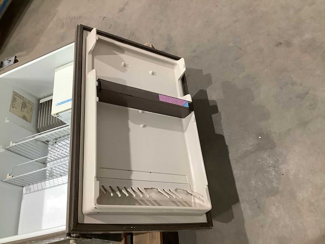 Electrolux tour caravan koelkast - afbeelding 6 van  6