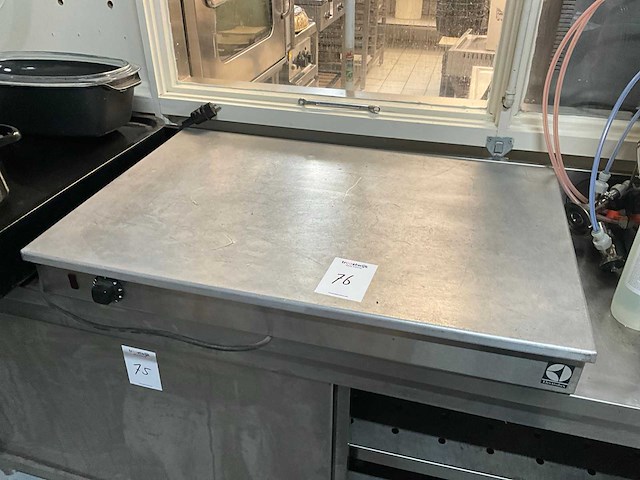 Electrolux warmhoudplaat - afbeelding 2 van  4