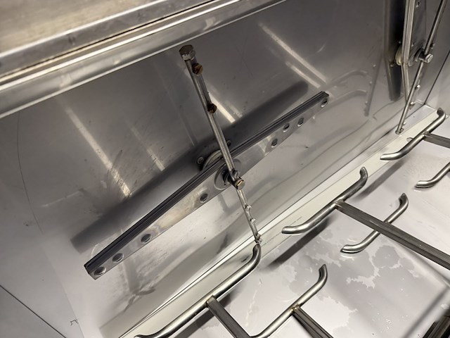 Electrolux, was-/reinigingsmachine tbv volgelaatmaskers, 2016 - afbeelding 21 van  34