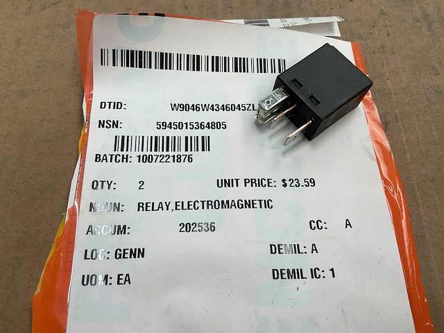 Electromagnetic relay (2x) - afbeelding 2 van  4