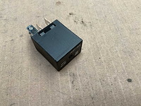 Electromagnetic relay (2x) - afbeelding 3 van  4