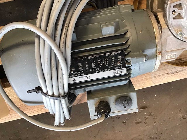 Electromotoren (10x) - afbeelding 2 van  7