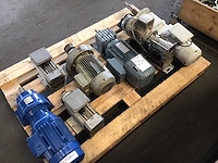 Electromotoren (7x) - afbeelding 1 van  7