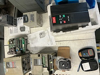 Electromotoren met frequentie regelaars (4x) - afbeelding 1 van  7