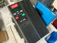 Electromotoren met frequentie regelaars (4x) - afbeelding 3 van  7