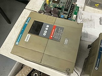 Electromotoren met frequentie regelaars (4x) - afbeelding 5 van  7