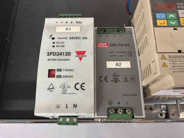 Electronica componenten (4x) - afbeelding 2 van  2