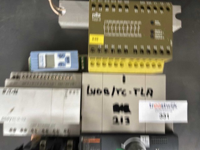 Electronica componenten - afbeelding 3 van  5