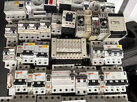 Electronica componenten - afbeelding 1 van  1