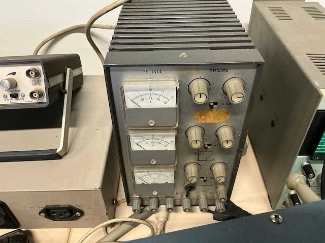 Electronica, meetapparatuur (8x) - afbeelding 6 van  9