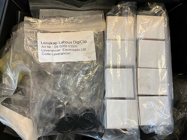 Electrooptic accessoires en lensdoppen - afbeelding 2 van  3