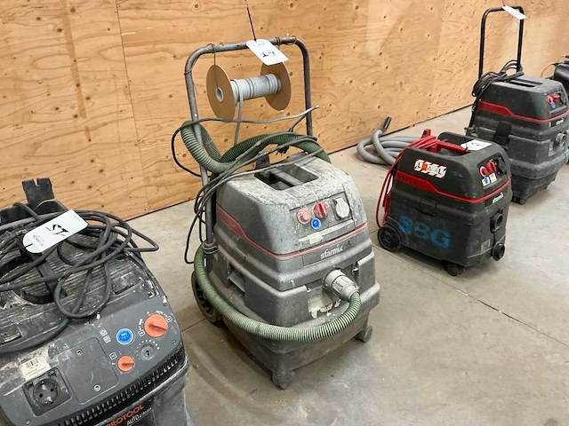 Electrostar is arh-1250 industriële stofzuiger - afbeelding 1 van  6