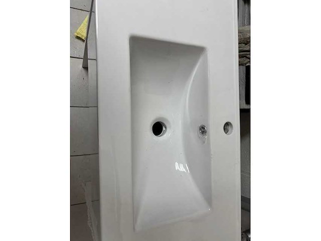 Elegance - badkamermeubel met bruynzeel kraan en elegance wasbak - afbeelding 5 van  9