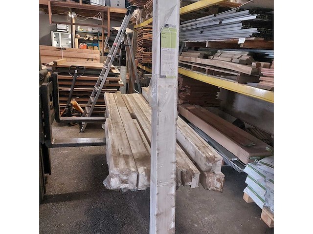 Elegantwood - opdek grenen wit gegrond - window frame & door (6x) - afbeelding 1 van  1