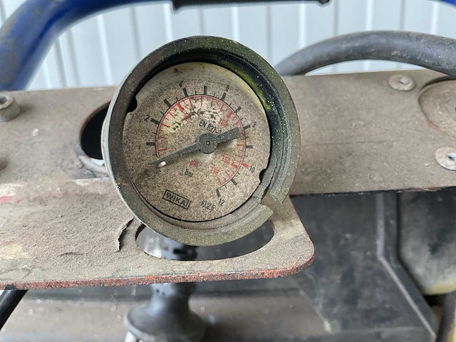 Elektra beckum power 300 luchtcompressor - afbeelding 1 van  1