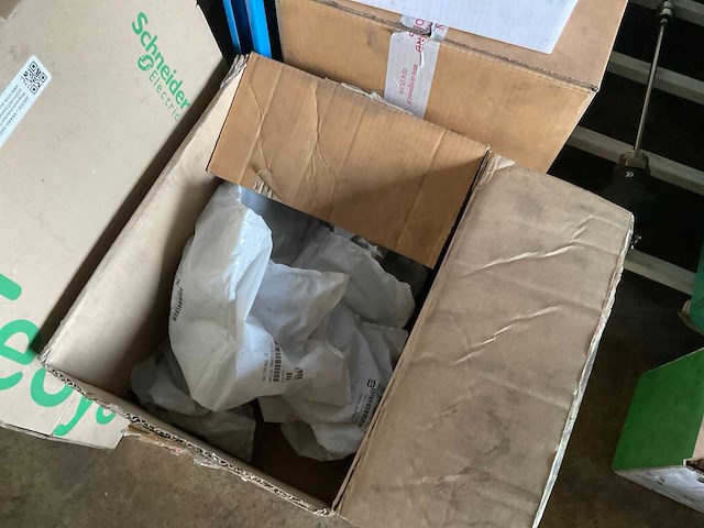 Elektra en machine materialen - afbeelding 39 van  117