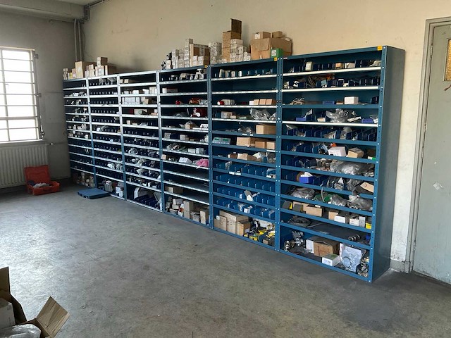 Elektra en machine materialen - afbeelding 30 van  117