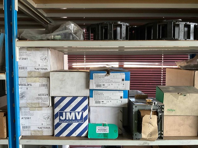 Elektra en machine materialen - afbeelding 53 van  117