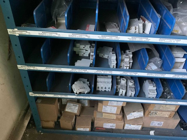 Elektra en machine materialen - afbeelding 81 van  117