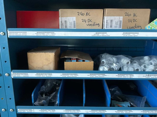 Elektra en machine materialen - afbeelding 99 van  117