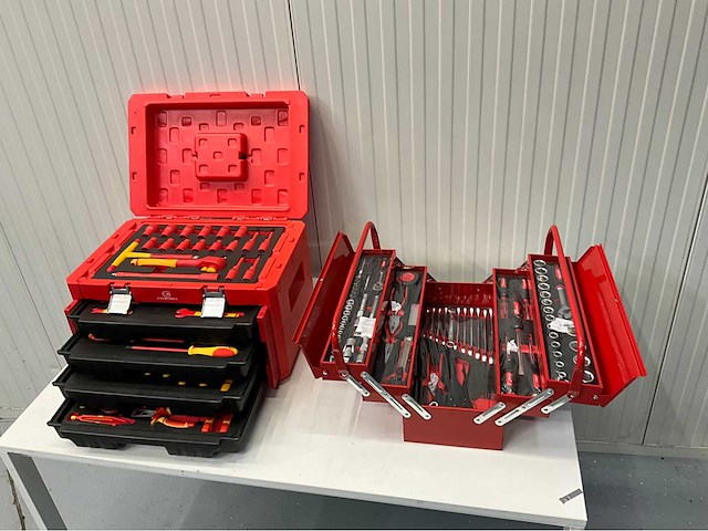 Elektra gecertificeerd krachtstroom 55pcs en gereedschapskoffer 86pcs ultra force equipment - afbeelding 16 van  30