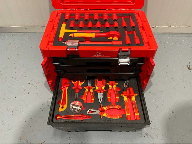 Elektra gecertificeerd krachtstroom 55pcs en gereedschapskoffer 86pcs ultra force equipment - afbeelding 8 van  30
