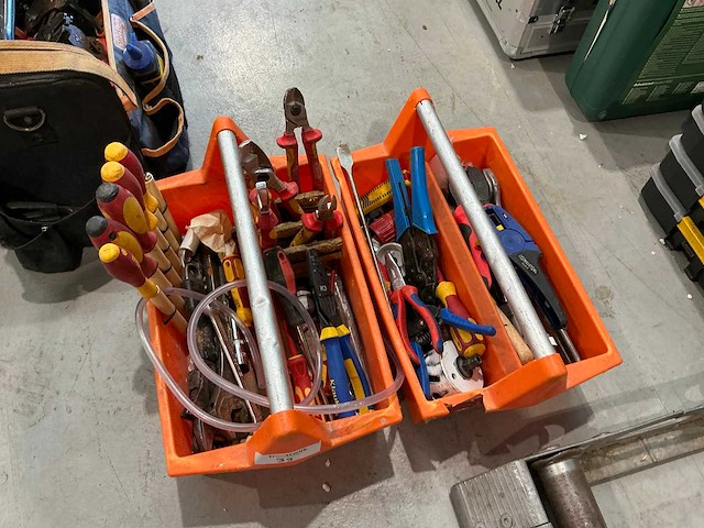 Elektra handgereedschap in koffer (2x) - afbeelding 1 van  8