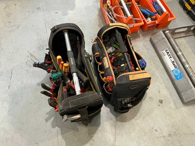 Elektra handgereedschap in tas (2x) - afbeelding 1 van  5