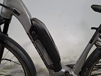 Elektriche damesfiets, flyer, upstreet - afbeelding 11 van  16